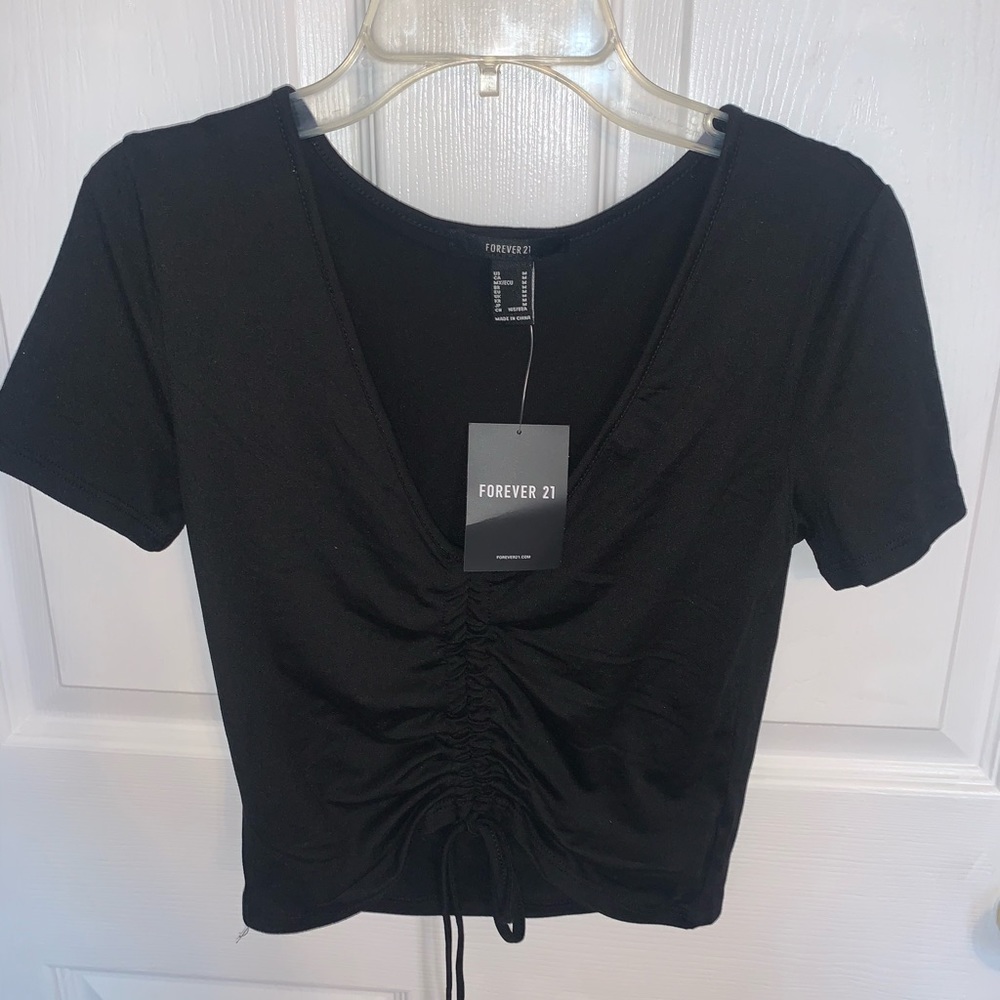 Cute Black Crop Top with Tie